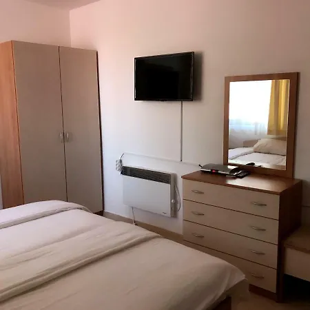 Lucy Daire Pamporovo